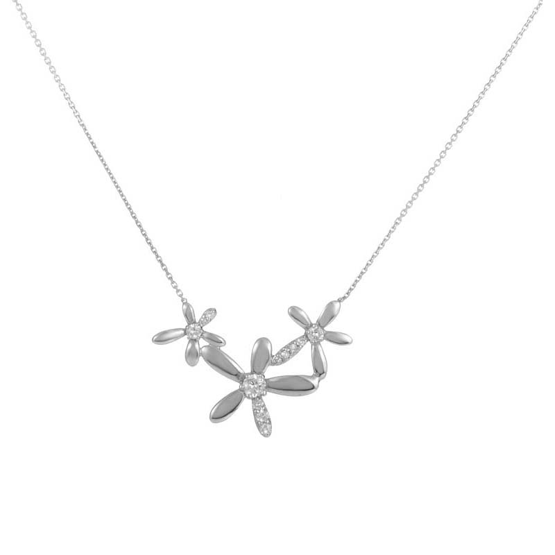 18K White Gold & Diamond Flower Cluster Necklace KE562PLBZ LBN